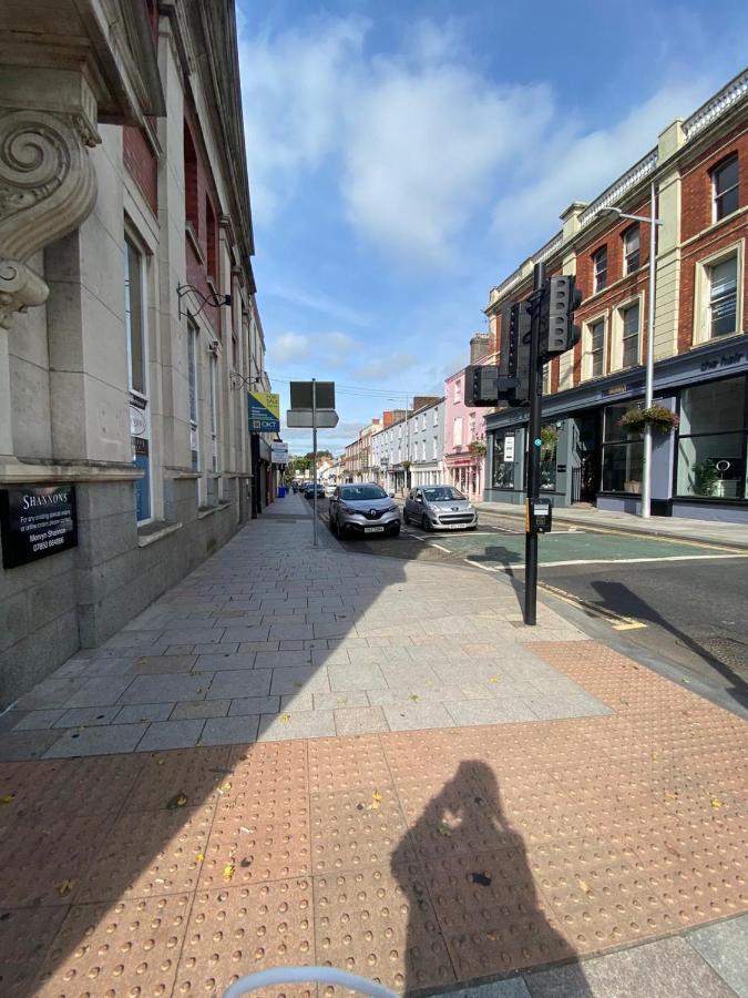 Central Lisburn Duplex Apartment Siren Stays Luaran gambar
