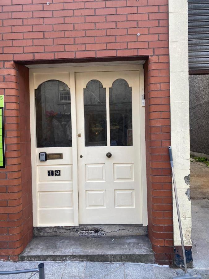 Central Lisburn Duplex Apartment Siren Stays Luaran gambar